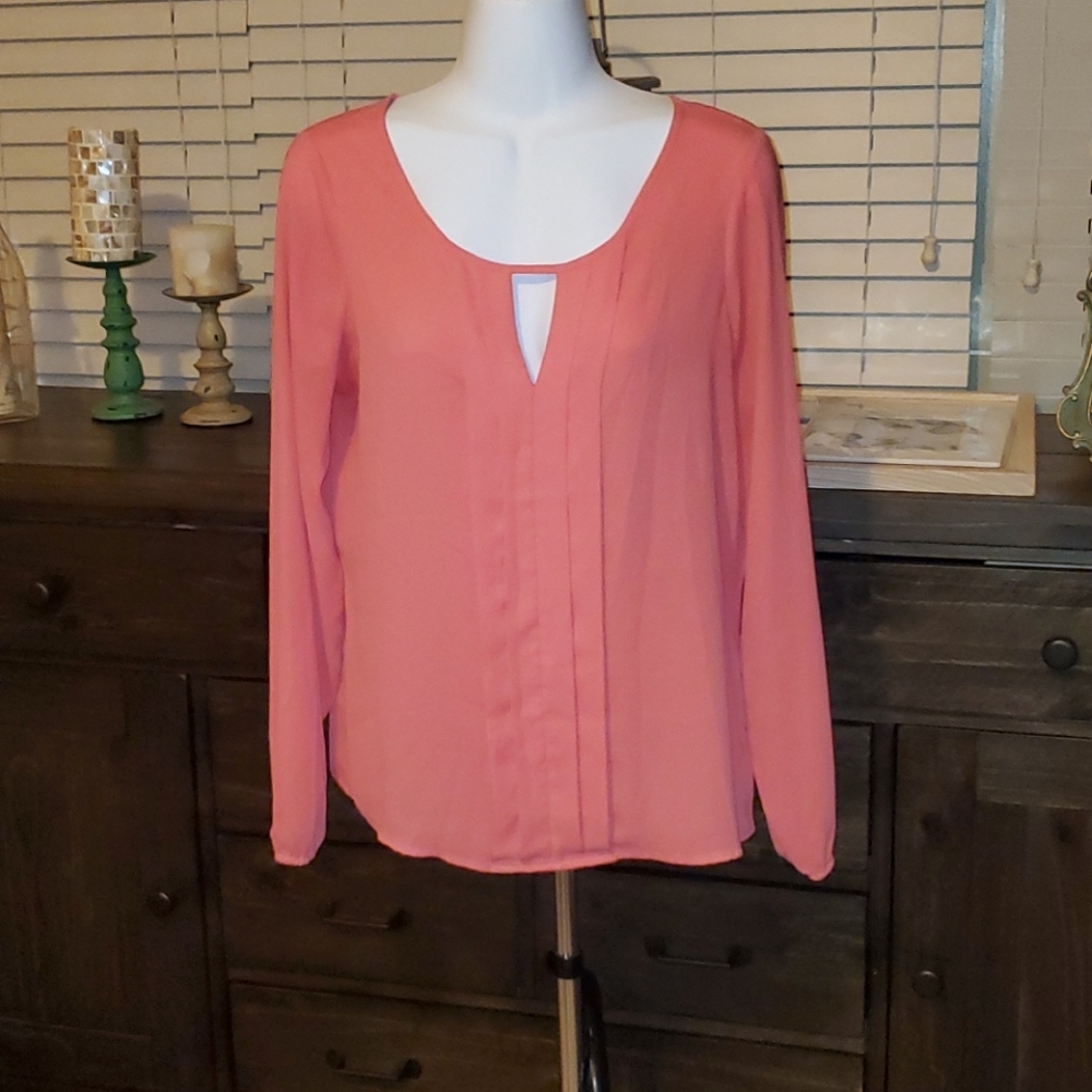 Business casual blouse